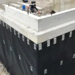 Sistem de drenaj și membrană pentru protecția fundației